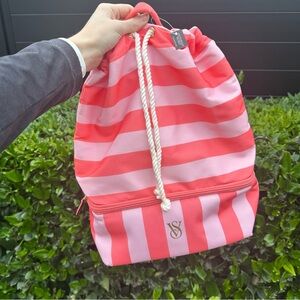 NEW Victoria’s Secret Insulated Beach Cooler Bag/Backpack Pink Coral Stripes